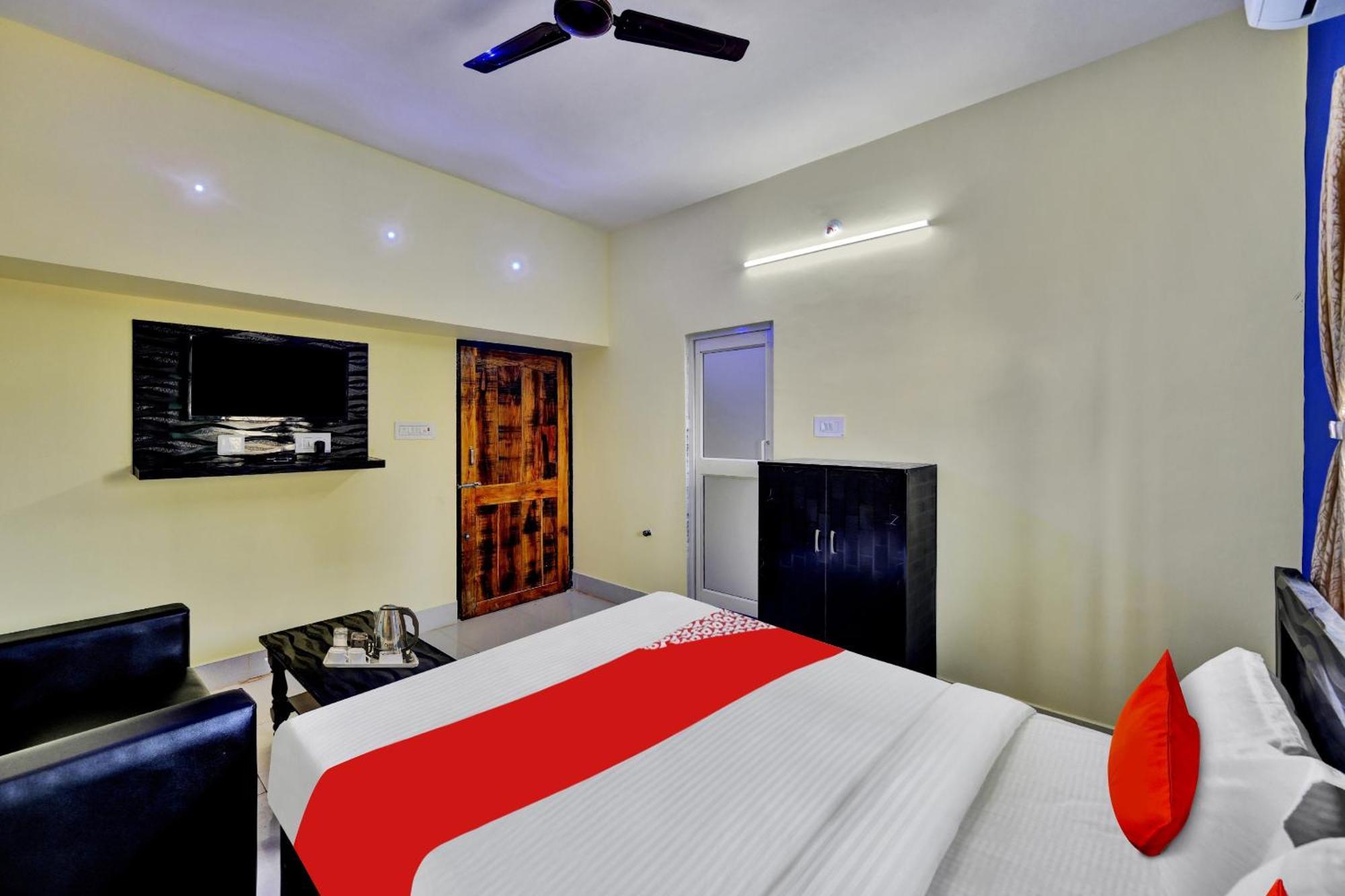 Oyo Flagship 81058 Royal Regalia Otel Bhubaneswar Dış mekan fotoğraf