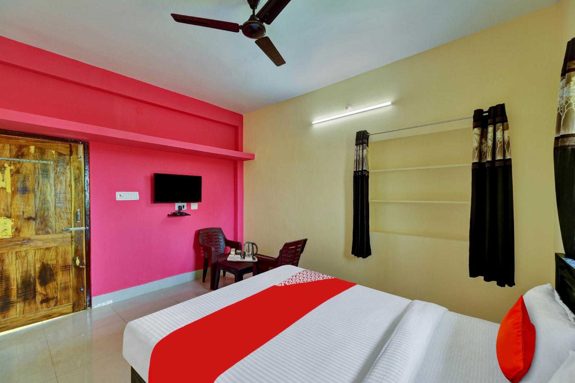 Oyo Flagship 81058 Royal Regalia Otel Bhubaneswar Dış mekan fotoğraf