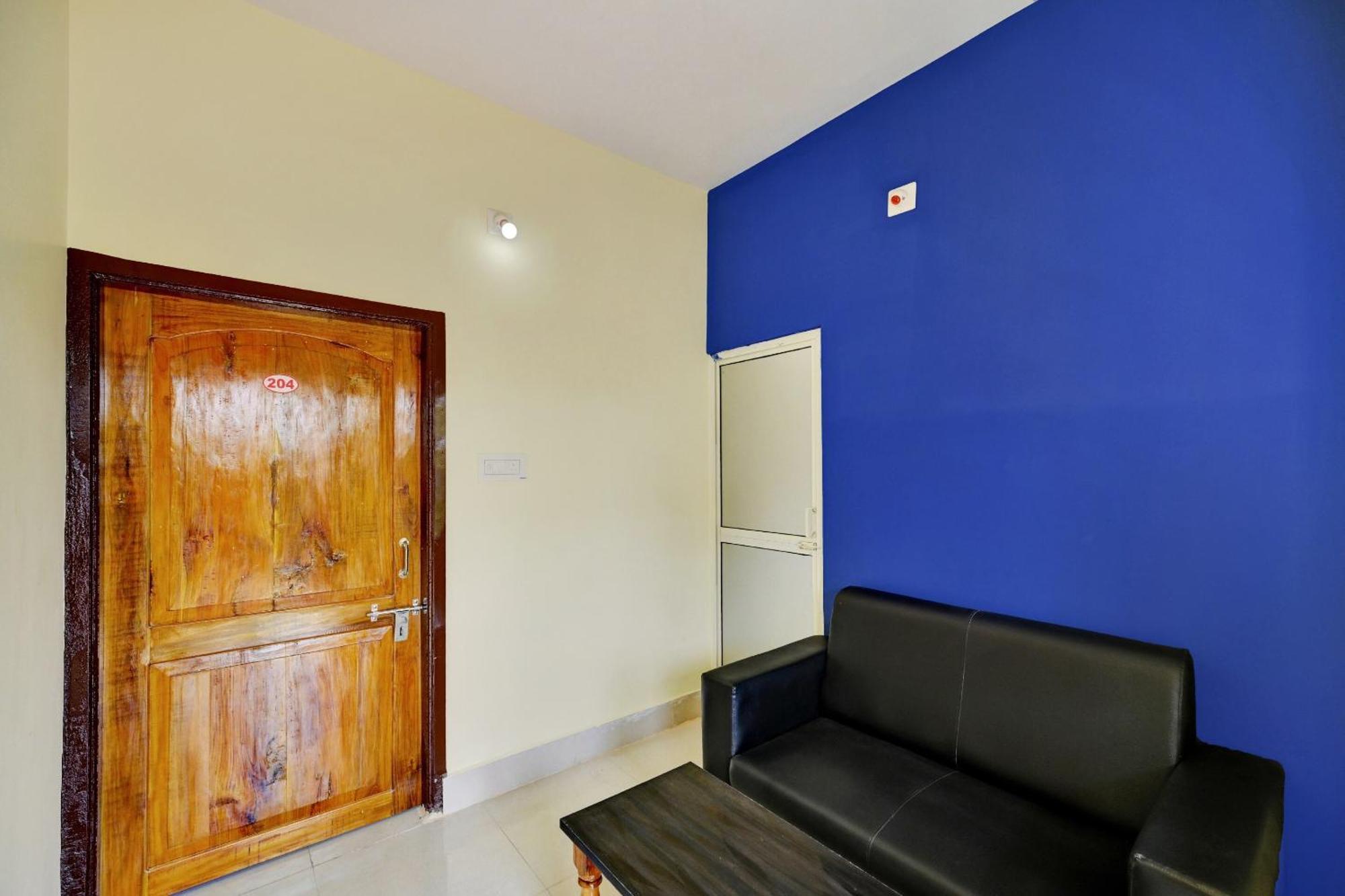 Oyo Flagship 81058 Royal Regalia Otel Bhubaneswar Dış mekan fotoğraf